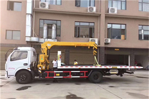 雨山附近汽车轮胎更换